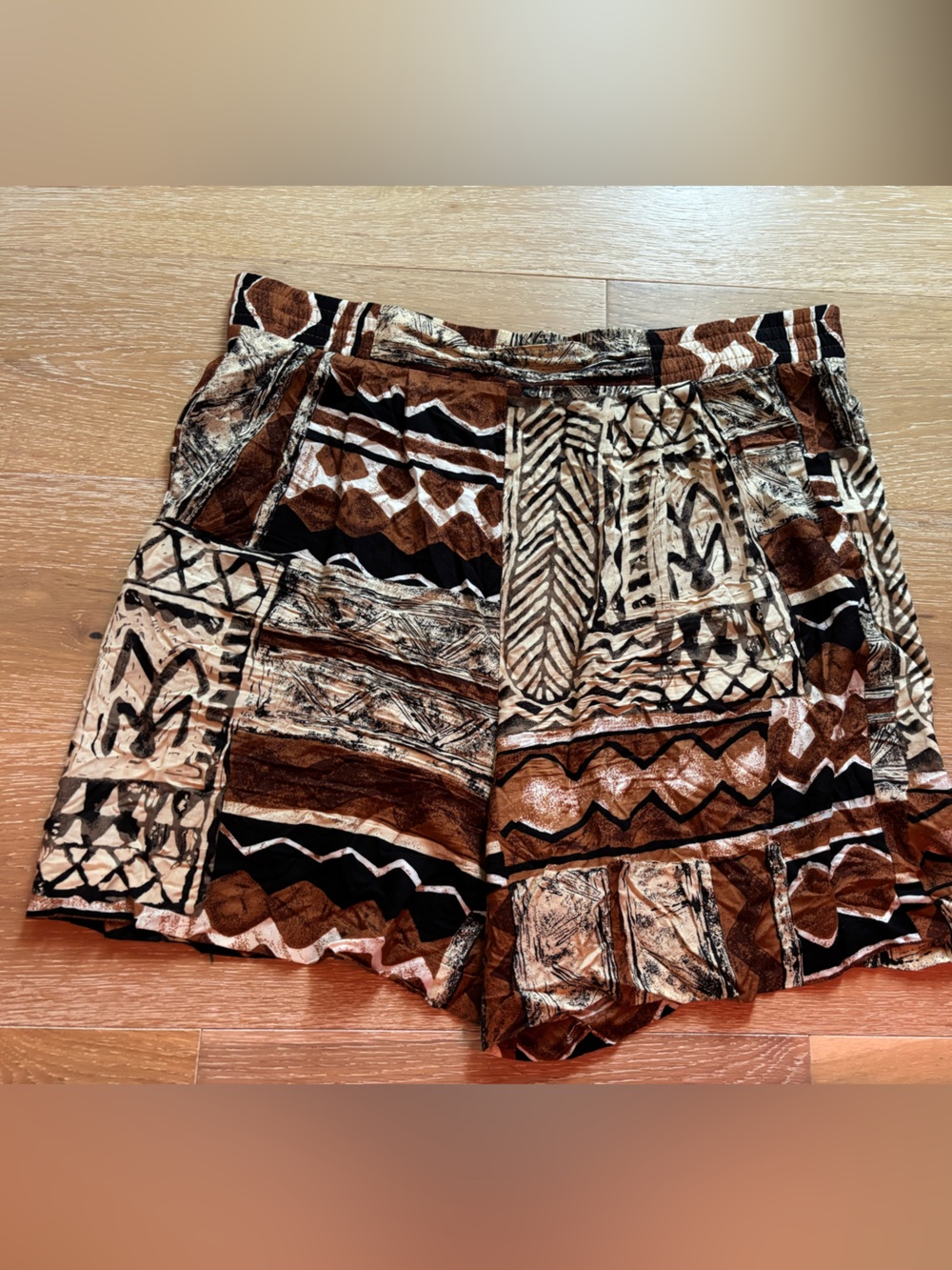 Vintage Options Boho Patchwork Print Women’s Shorts - Brown & Cream